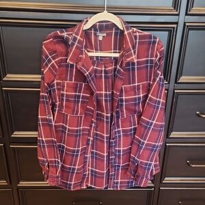 Charlotte Russe Plum and Navy Plaid Button-Up Shirt - Size XL